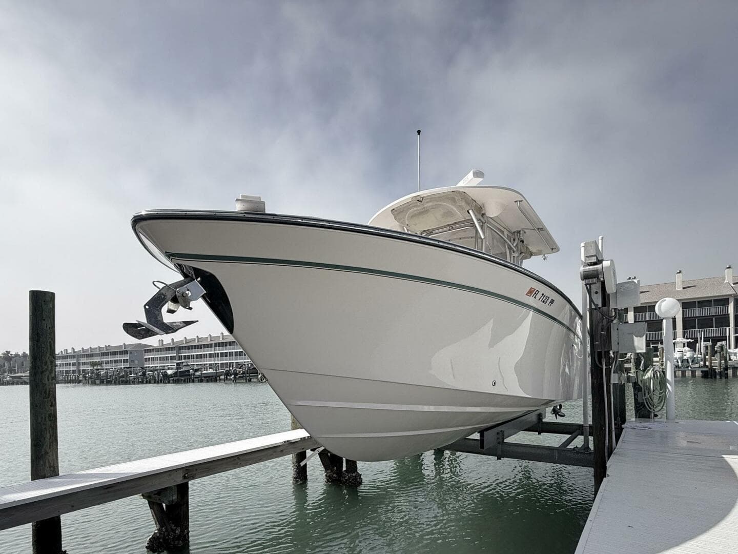 2013 Grady-White Canyon 306 — photo 6