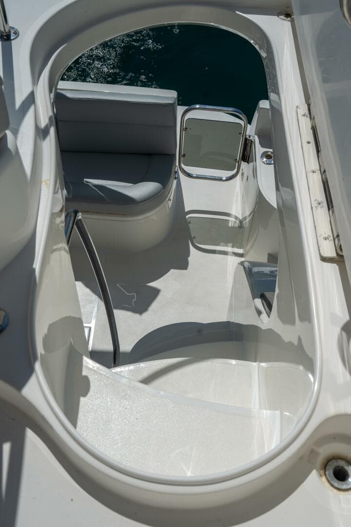 2001 Azimut 46 — photo 34