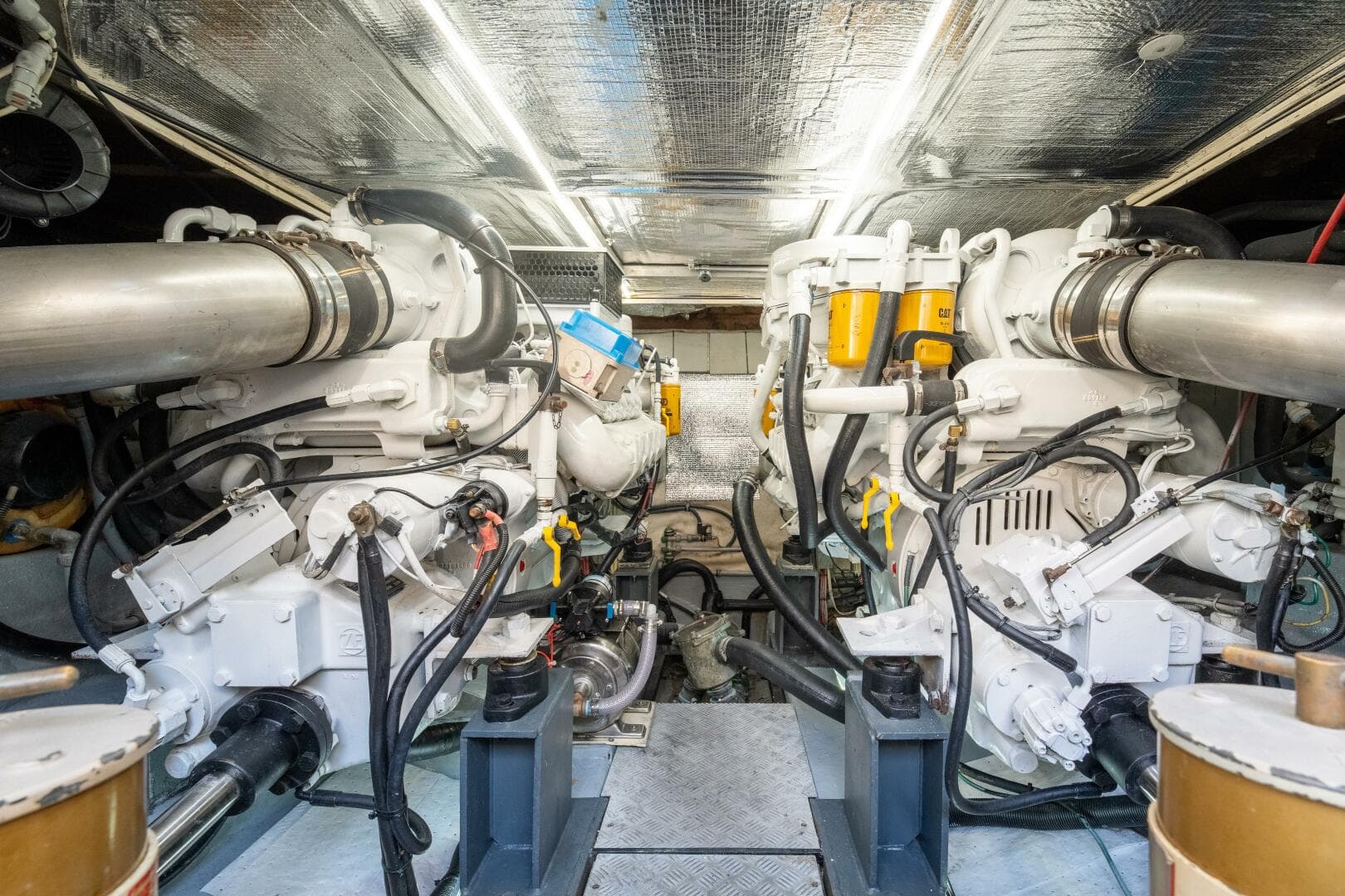 2001 Azimut 46 — photo 64