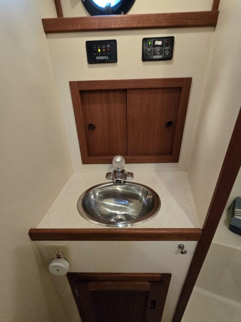 2001 Nordic Tugs Tug — photo 69