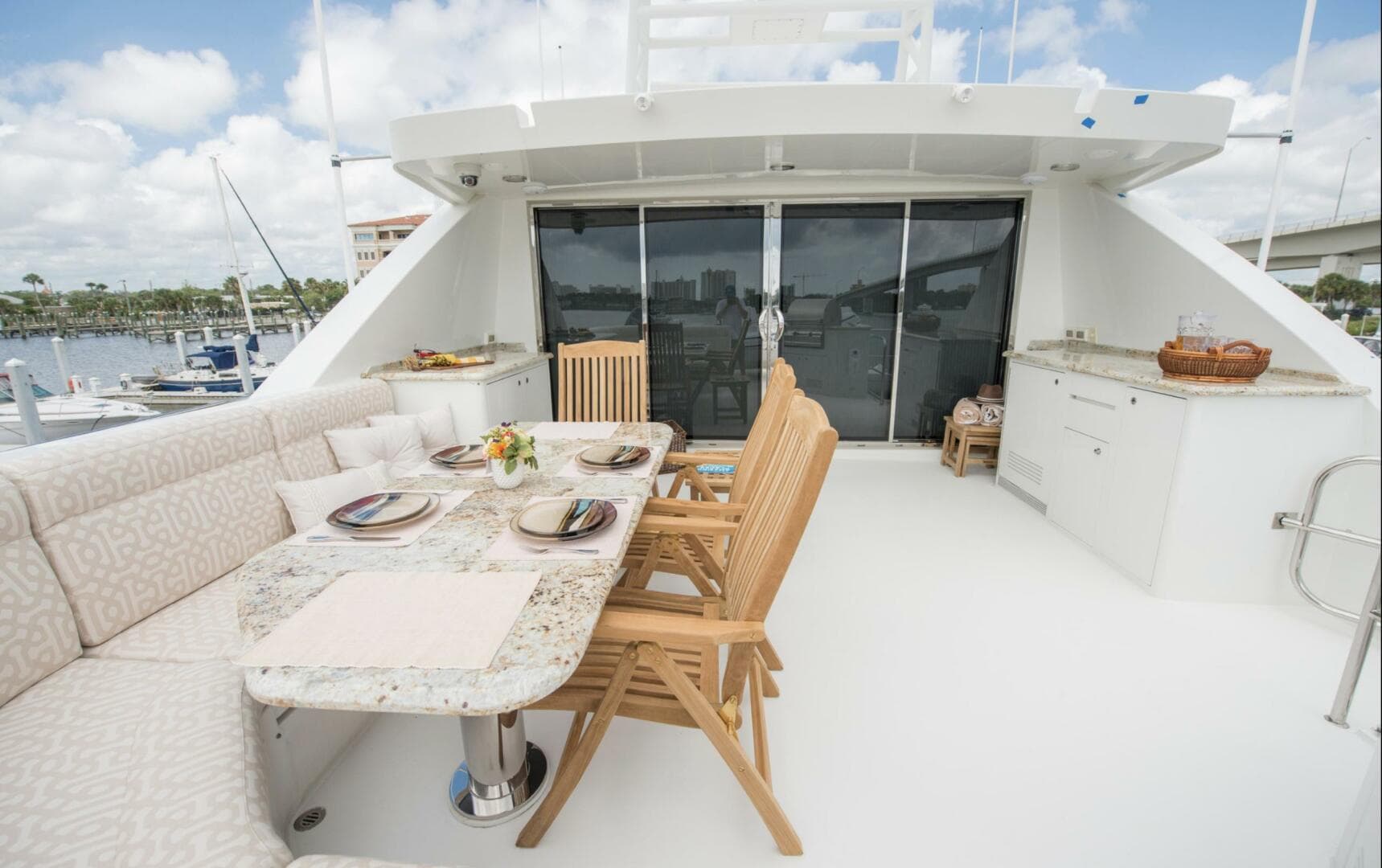 2008 Cheoy Lee 95 — photo 19