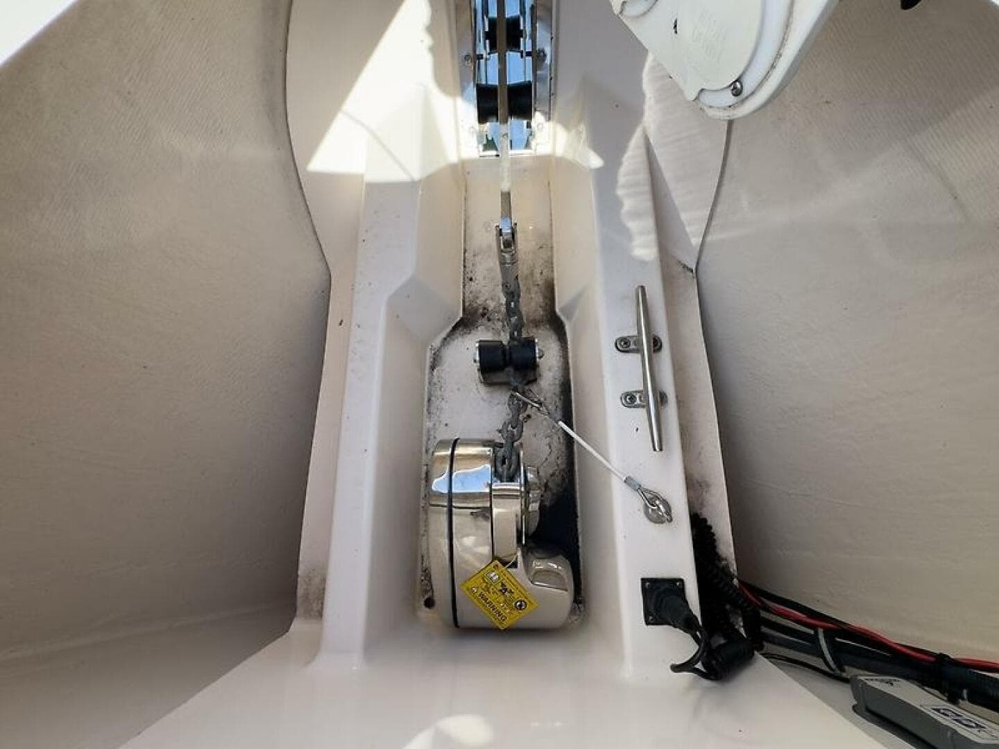 2015 Pursuit Sc 365I Sport Coupe — photo 53