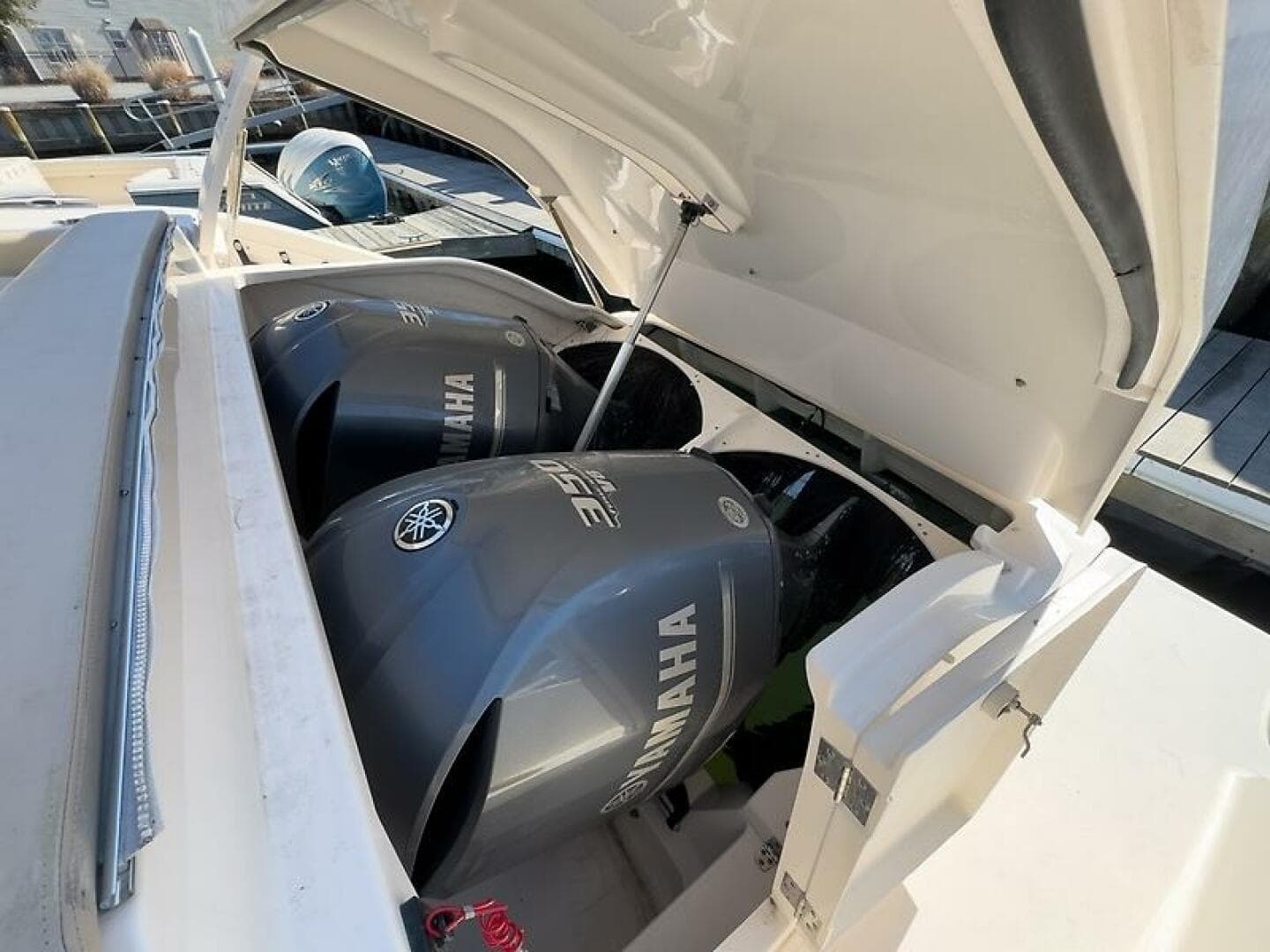 2015 Pursuit Sc 365I Sport Coupe — photo 40