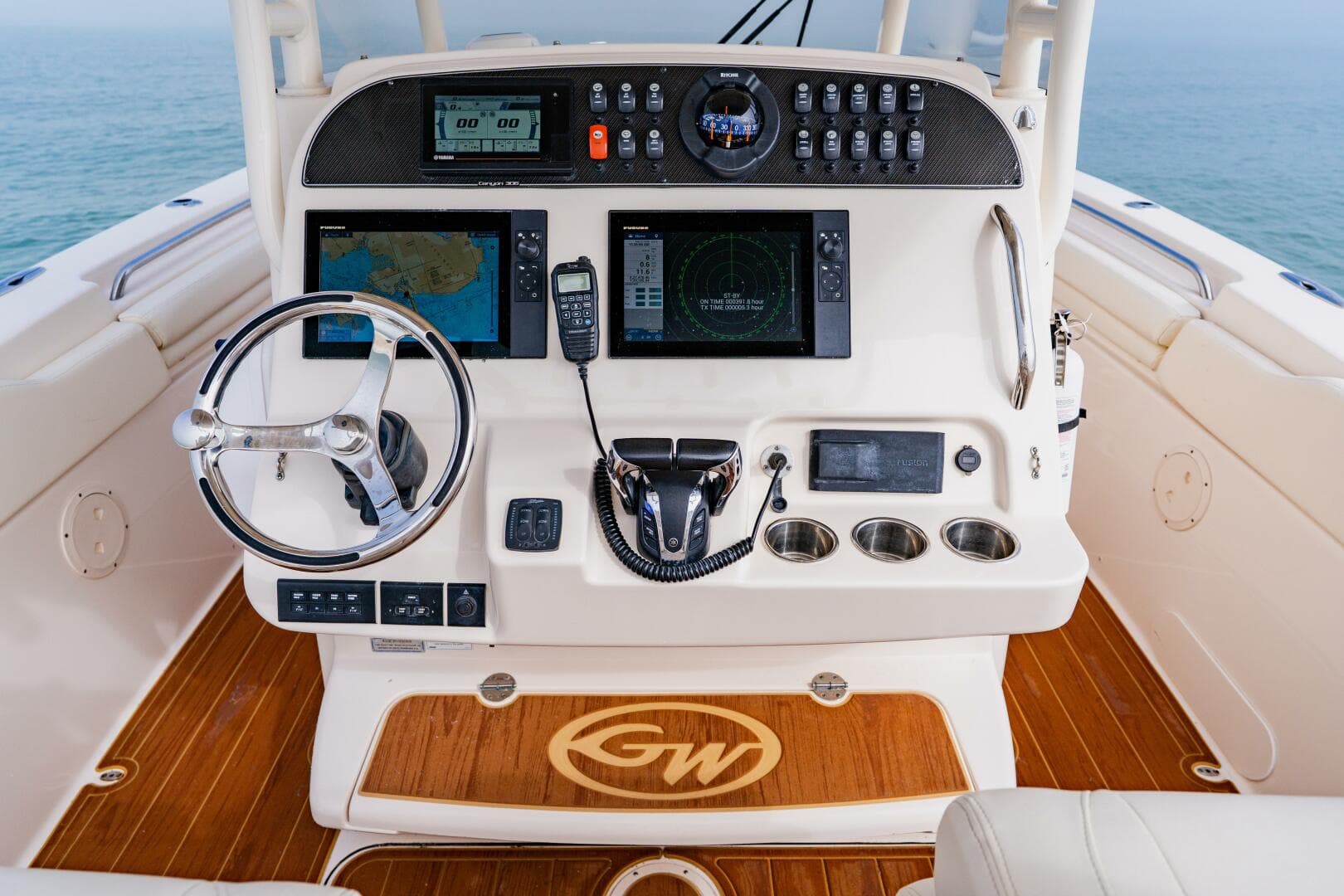 2021 Grady-White Canyon 306 — photo 22