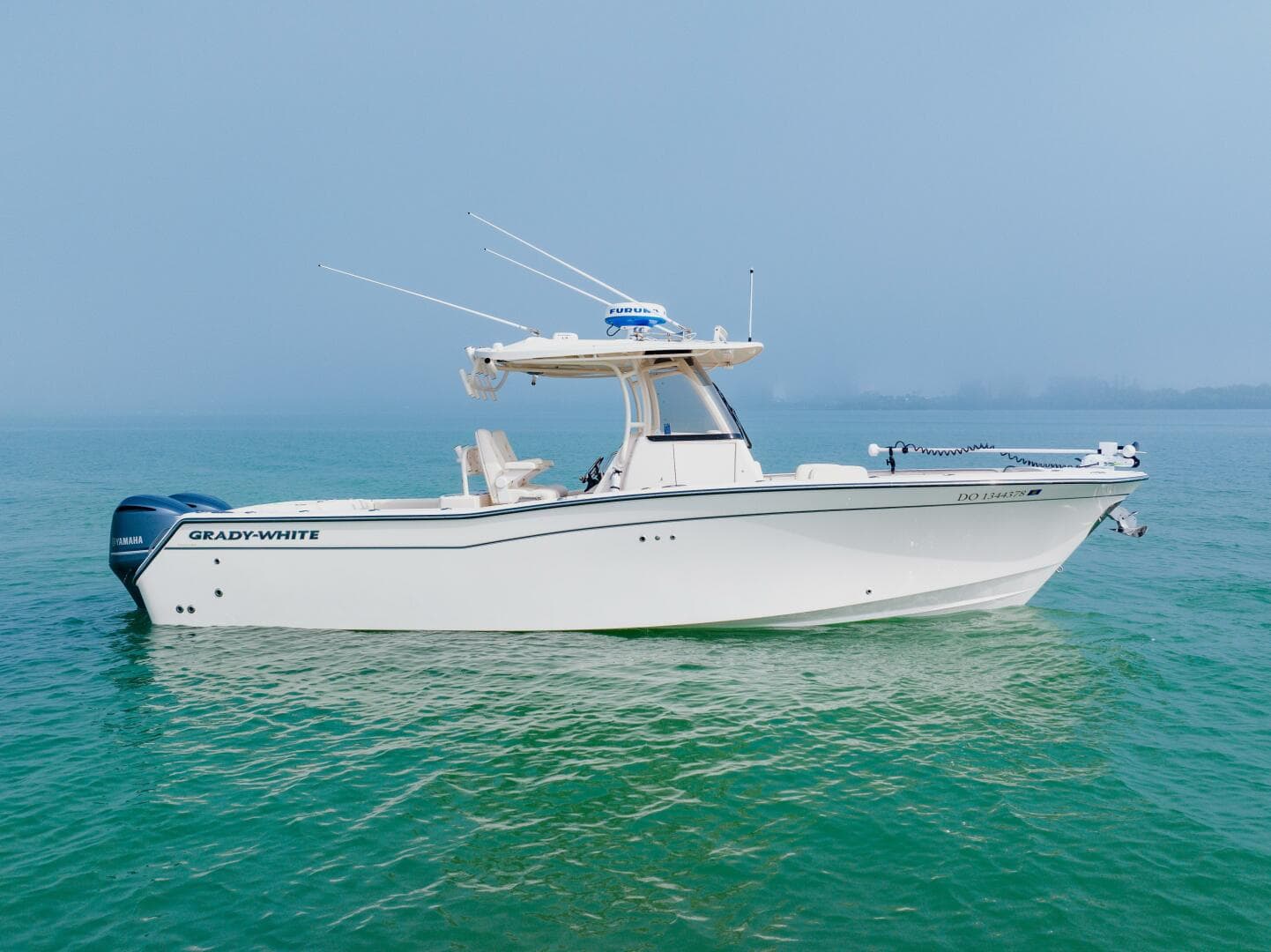 2021 Grady-White Canyon 306