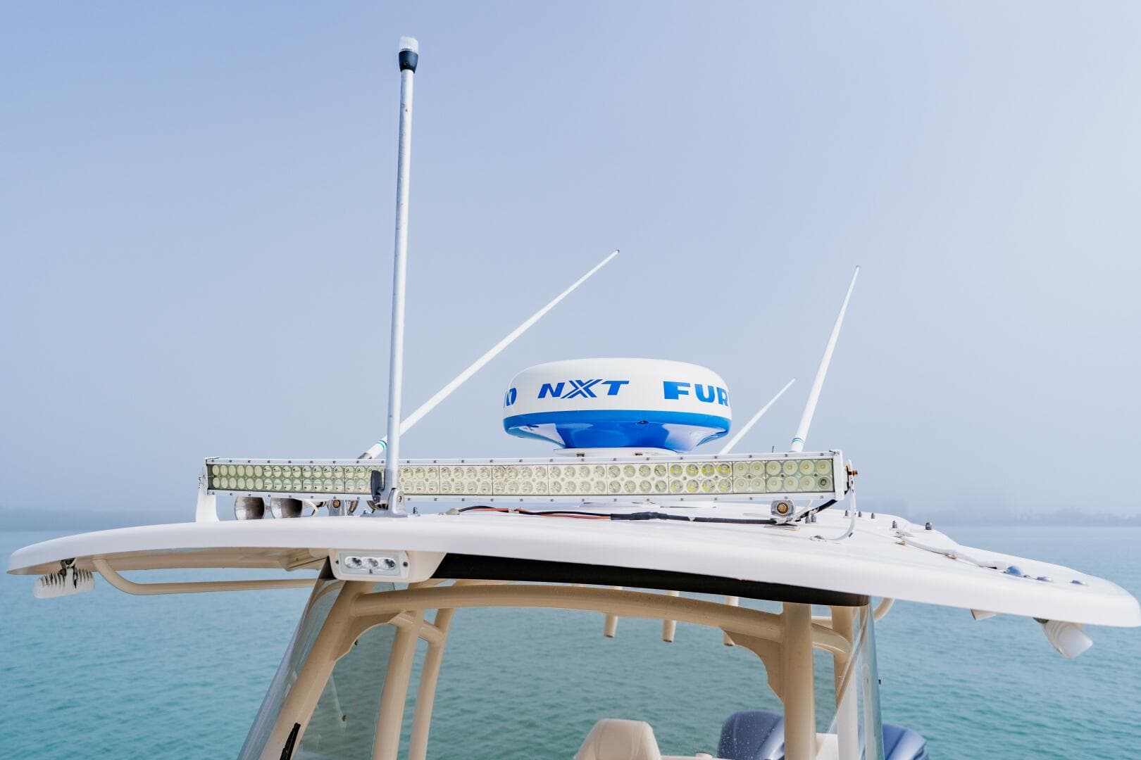 2021 Grady-White Canyon 306 — photo 18