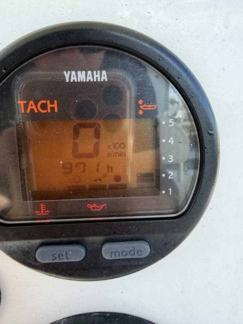 2004 Regulator — photo 21