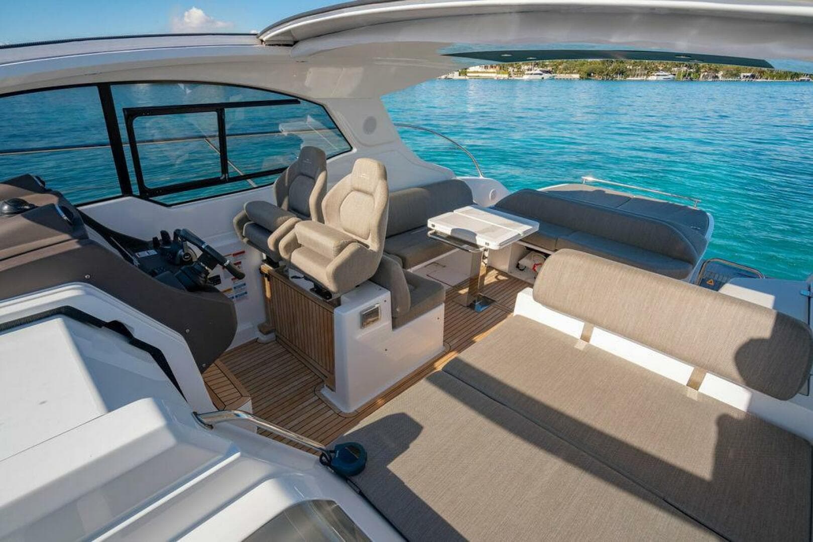 2022 Azimut 45 Atlantis — photo 22
