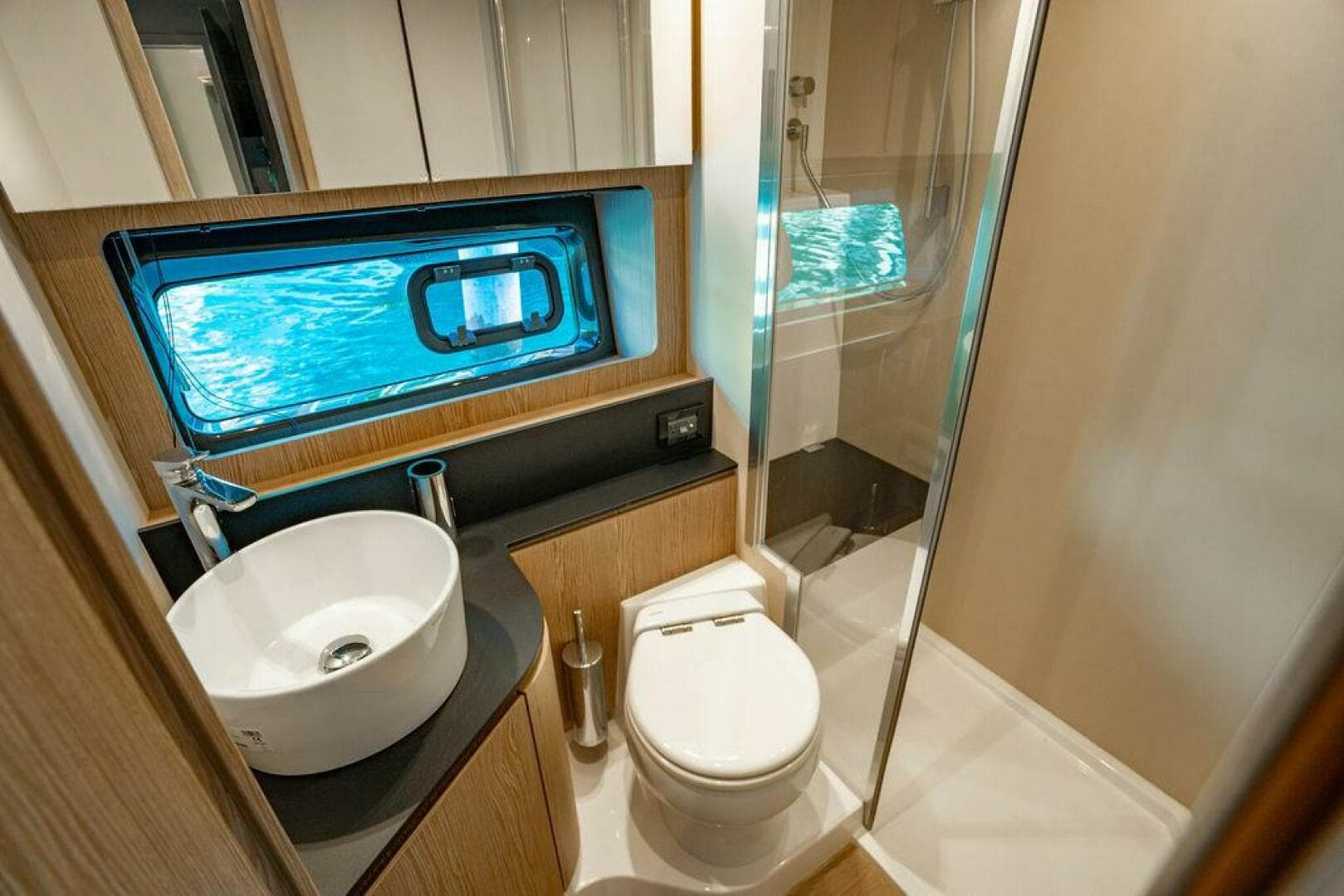 2022 Azimut 45 Atlantis — photo 11