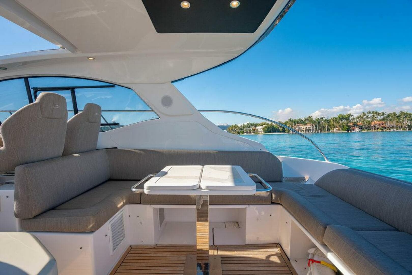 2022 Azimut 45 Atlantis — photo 4