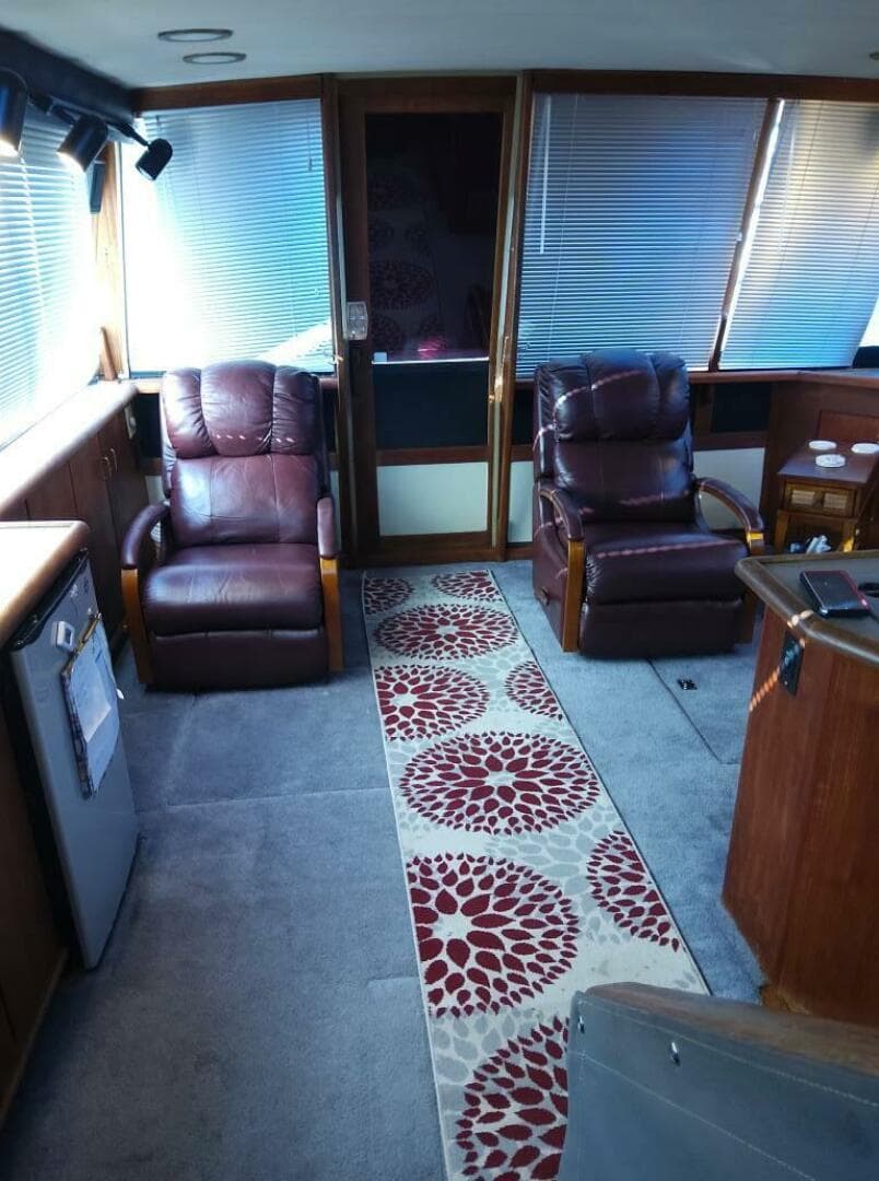 1991 Bayliner 4588 Pilothouse — photo 9