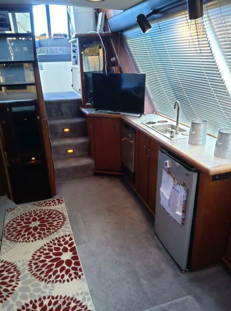 1991 Bayliner 4588 Pilothouse — photo 5