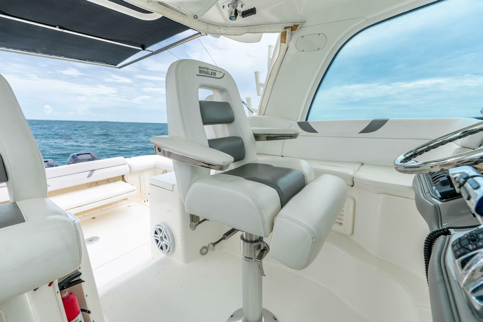 2012 Boston Whaler 345 Conquest — photo 6