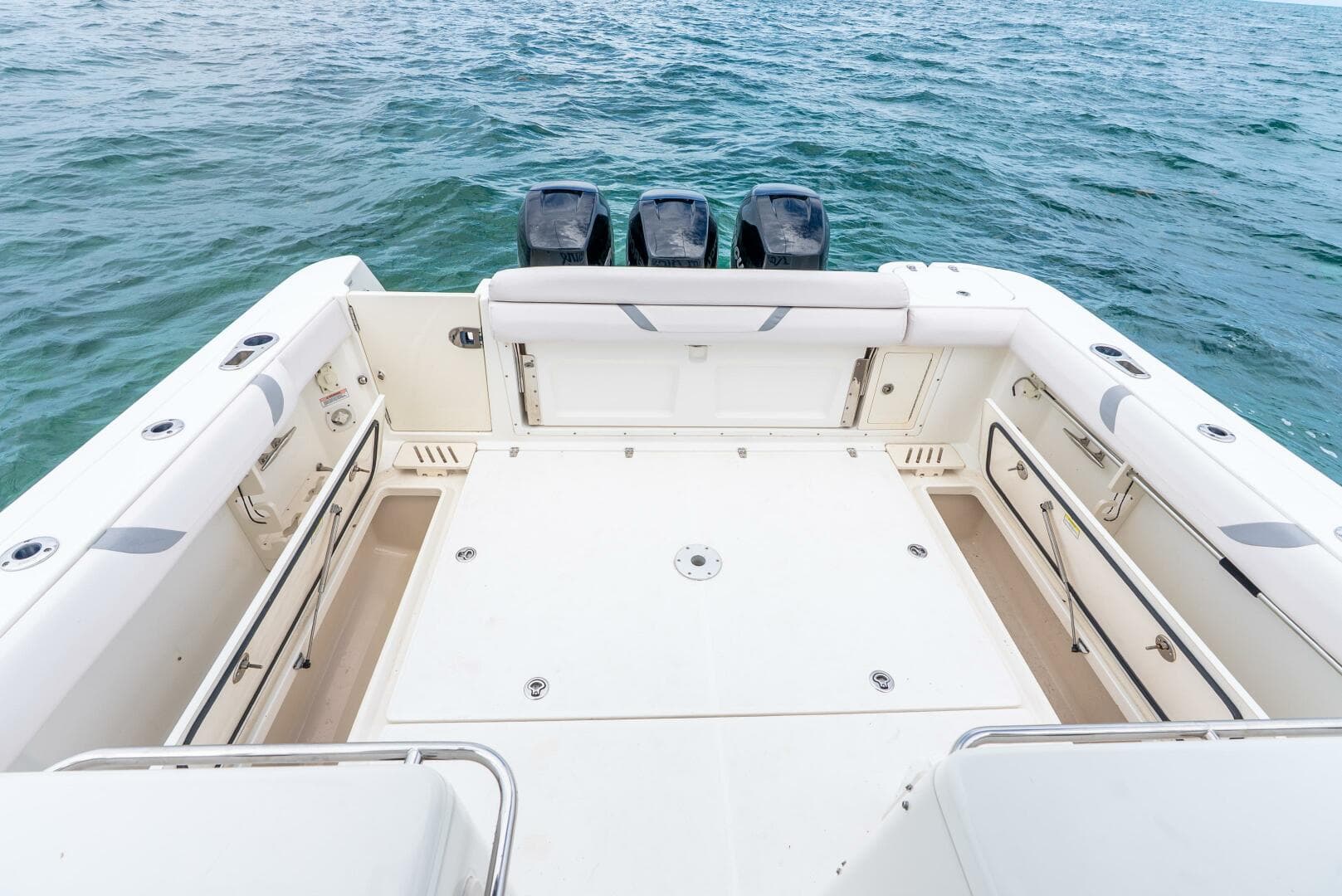 2012 Boston Whaler 345 Conquest — photo 4