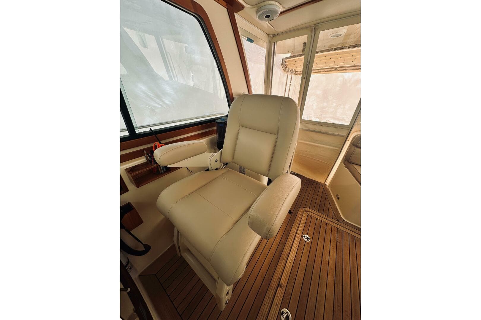 2008 Sabre 38 Hard Top Express — photo 11