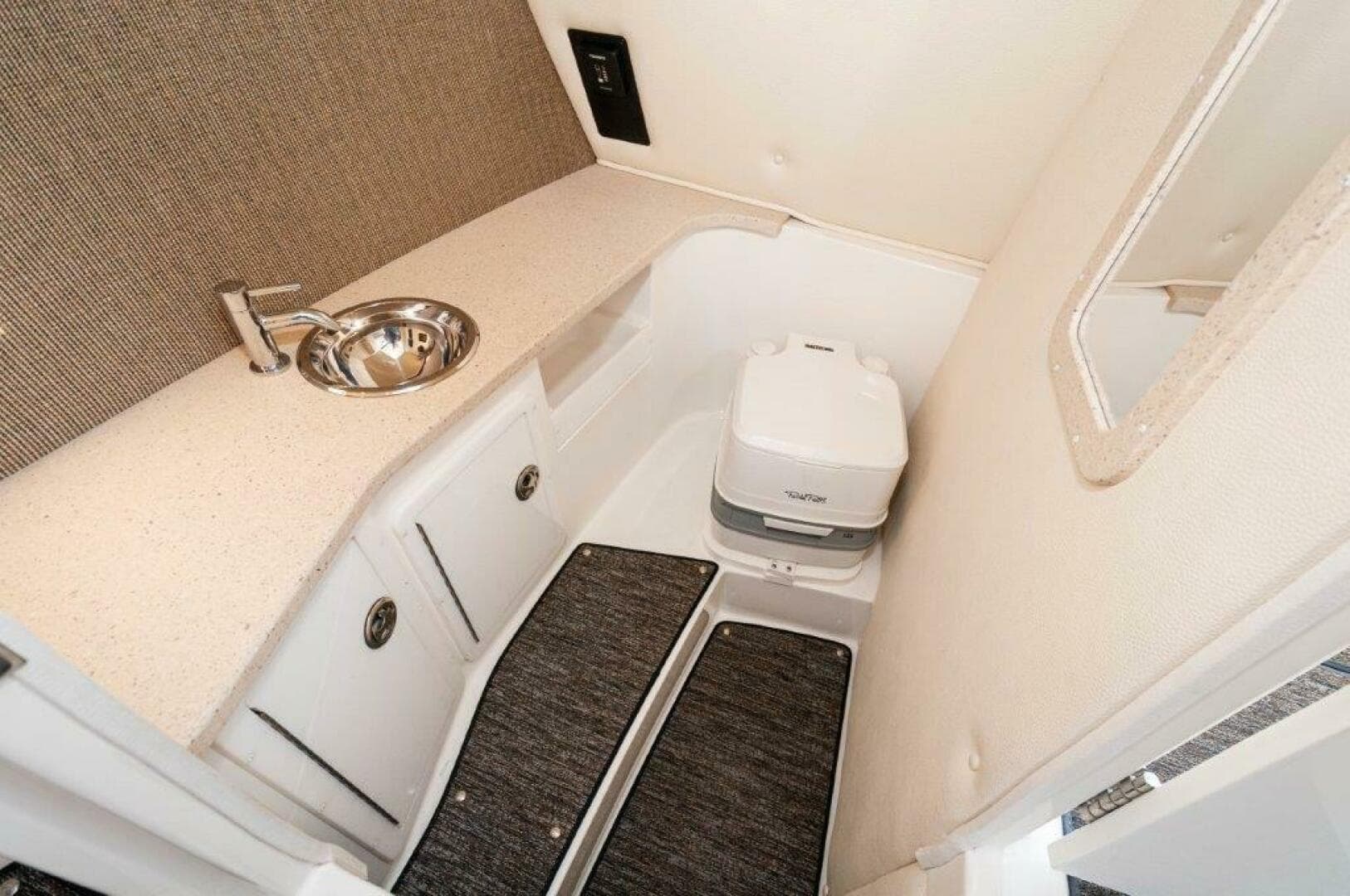 2022 Cobalt 30 Sc — photo 7