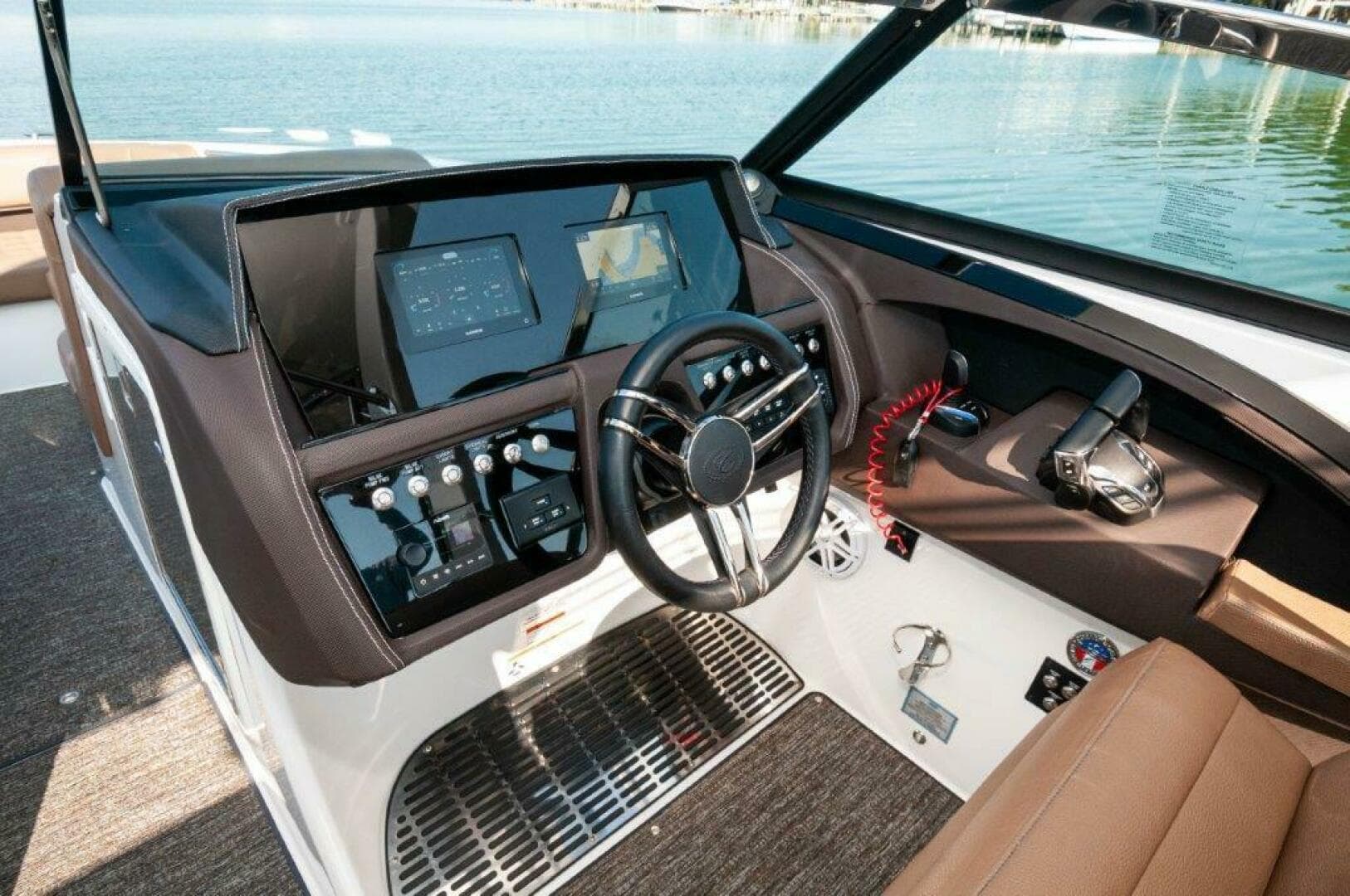 2022 Cobalt 30 Sc — photo 8