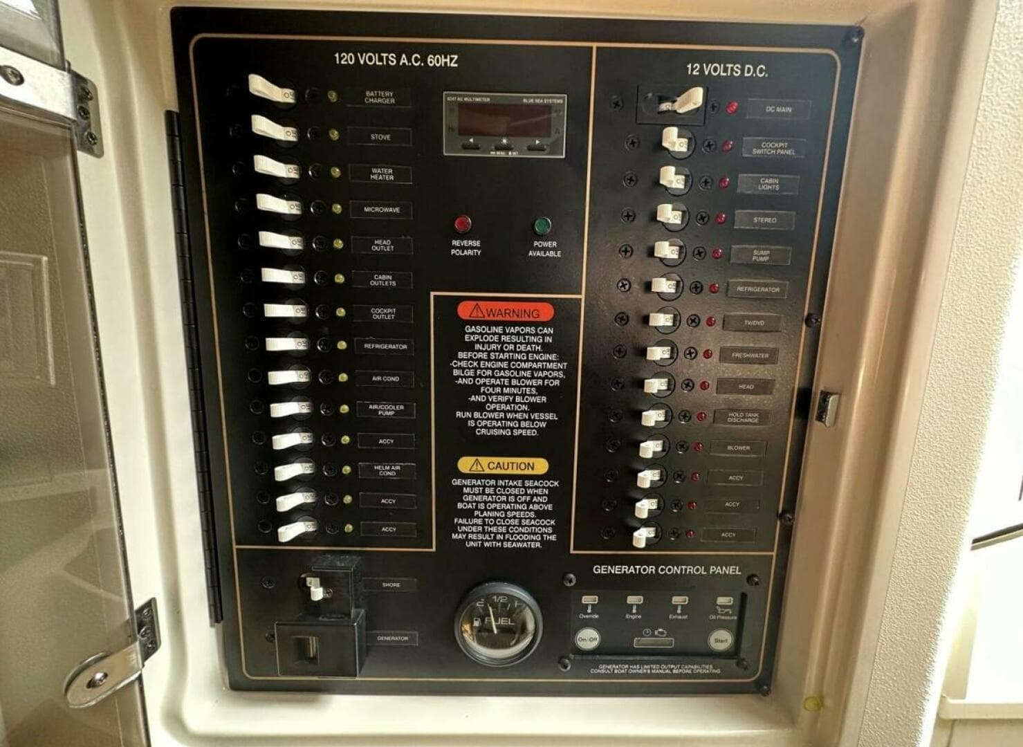 2014 Grady-White 330 Express — photo 22