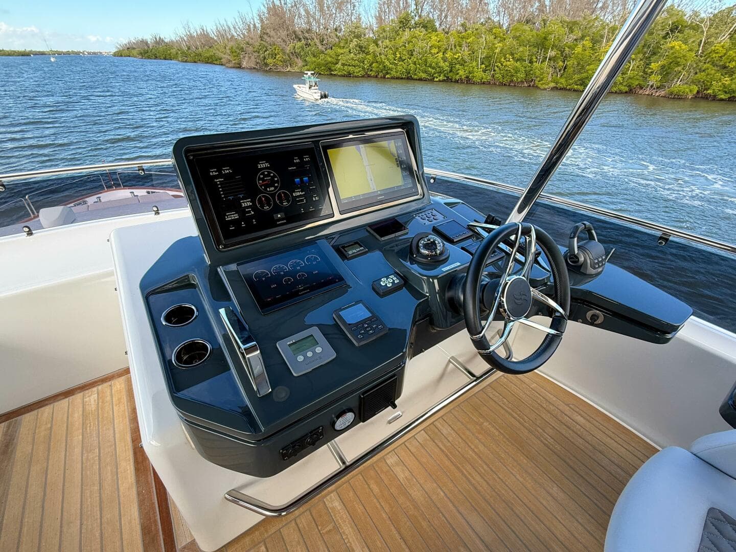 2023 Sirena 68 — photo 19