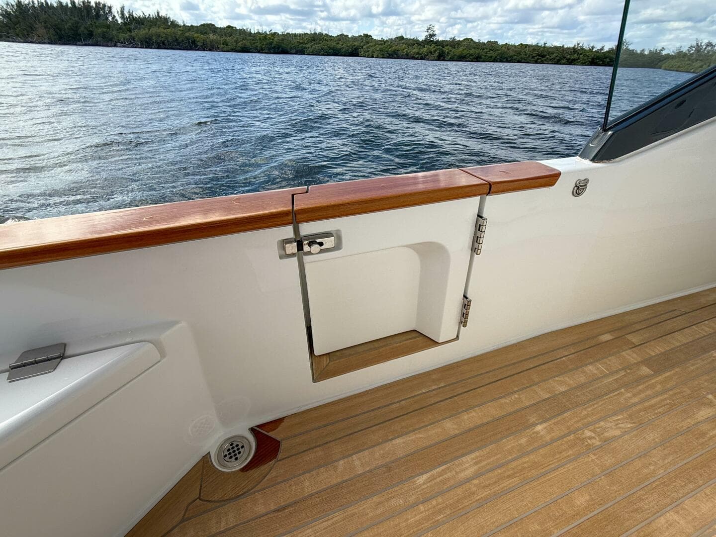 2023 Sirena 68 — photo 57