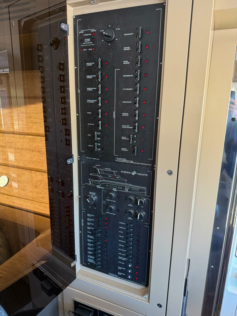 2023 Sirena 68 — photo 68