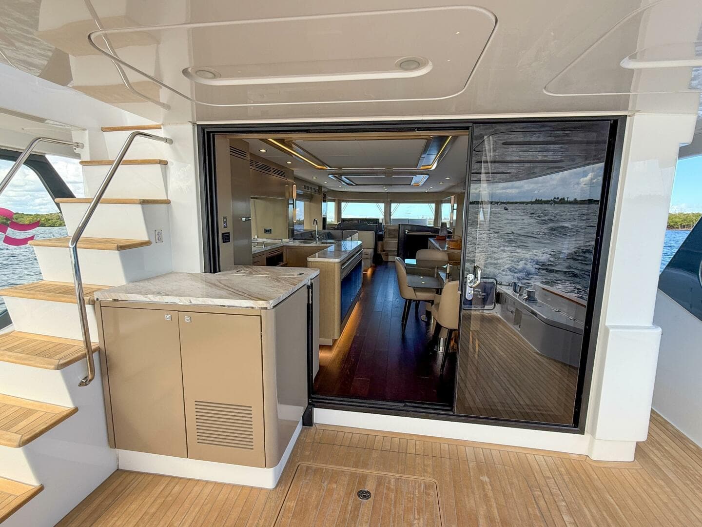 2023 Sirena 68 — photo 21