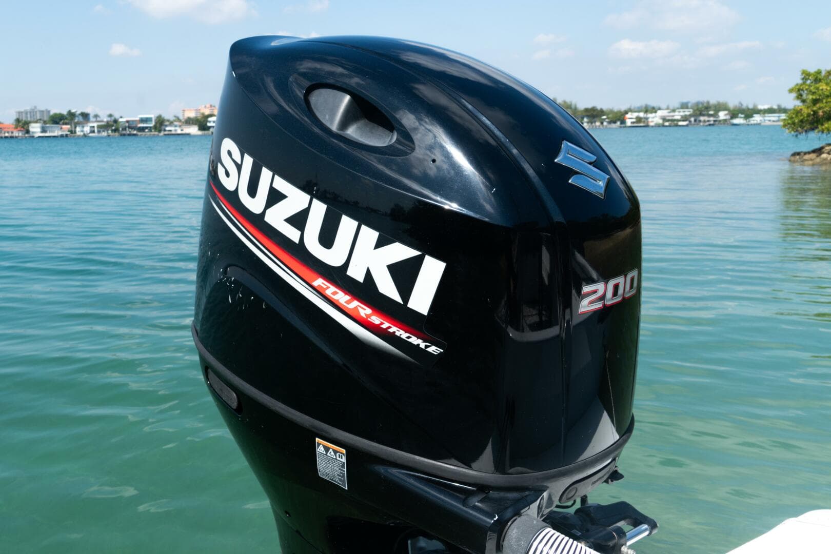 1980 Mako 214 Walkaround — photo 21