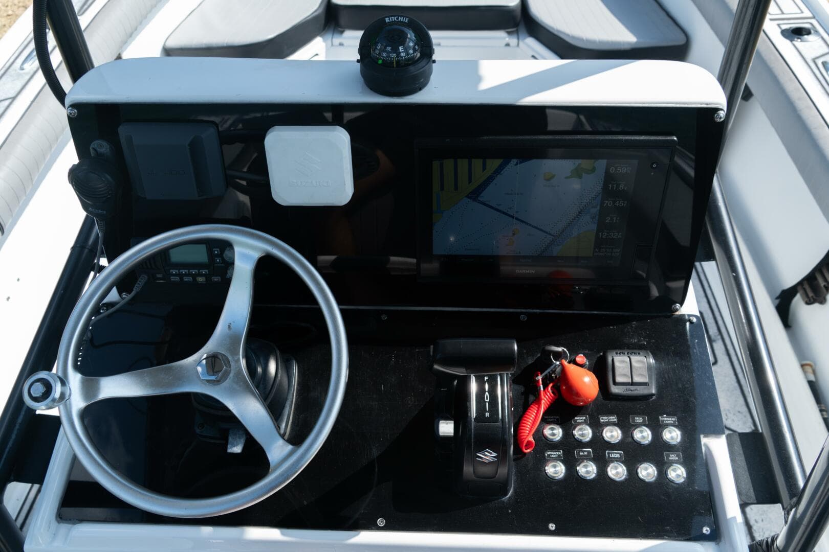 1980 Mako 214 Walkaround — photo 22