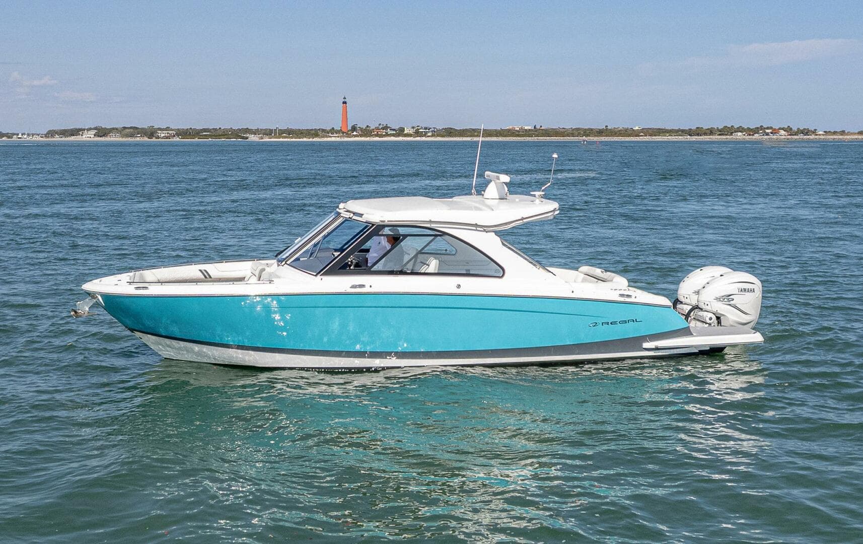 2022 Regal LX 36 — photo 6