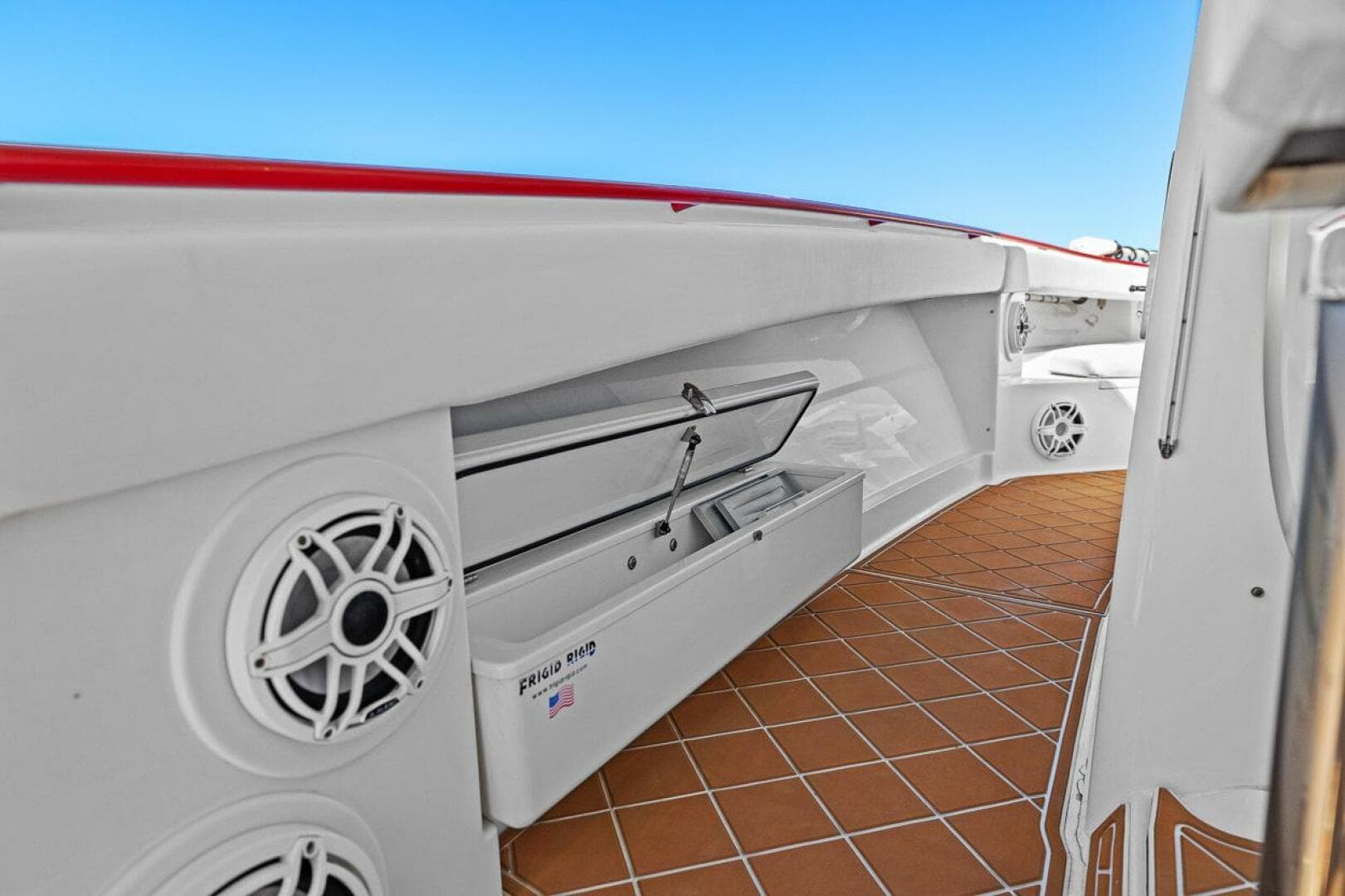 2019 Hydra-Sports 4200 Siesta — photo 54