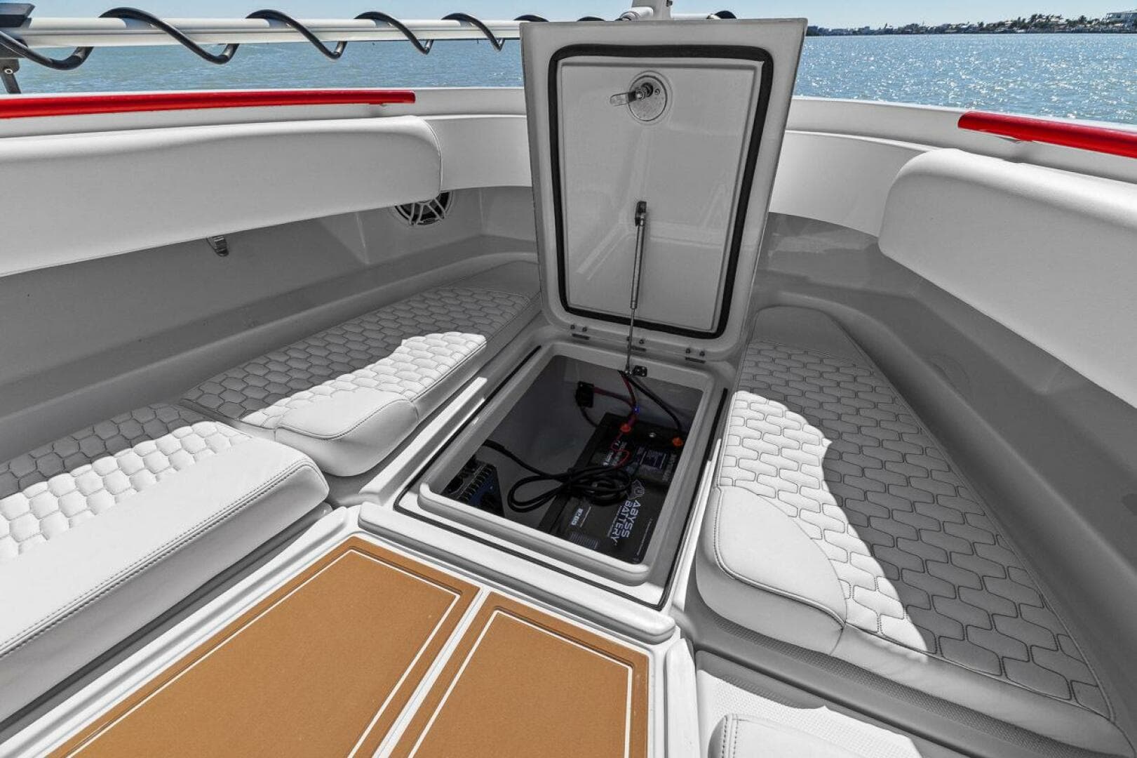 2019 Hydra-Sports 4200 Siesta — photo 14