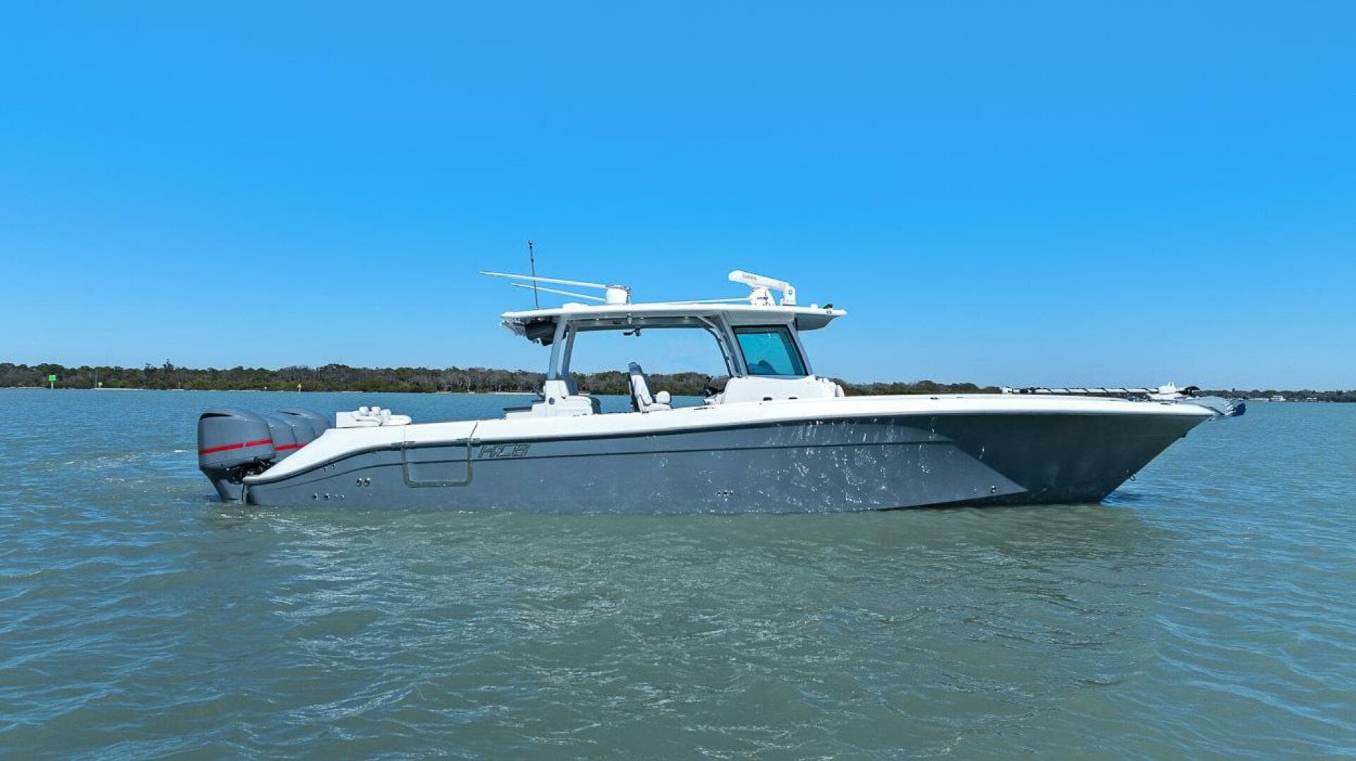2019 Hydra-Sports 4200 Siesta — photo 16