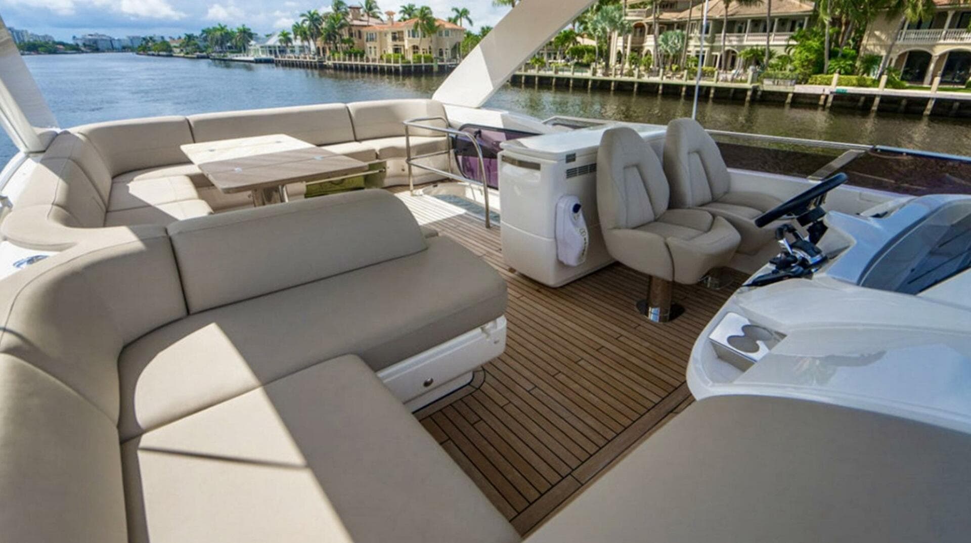 2019 Princess F55 — photo 34