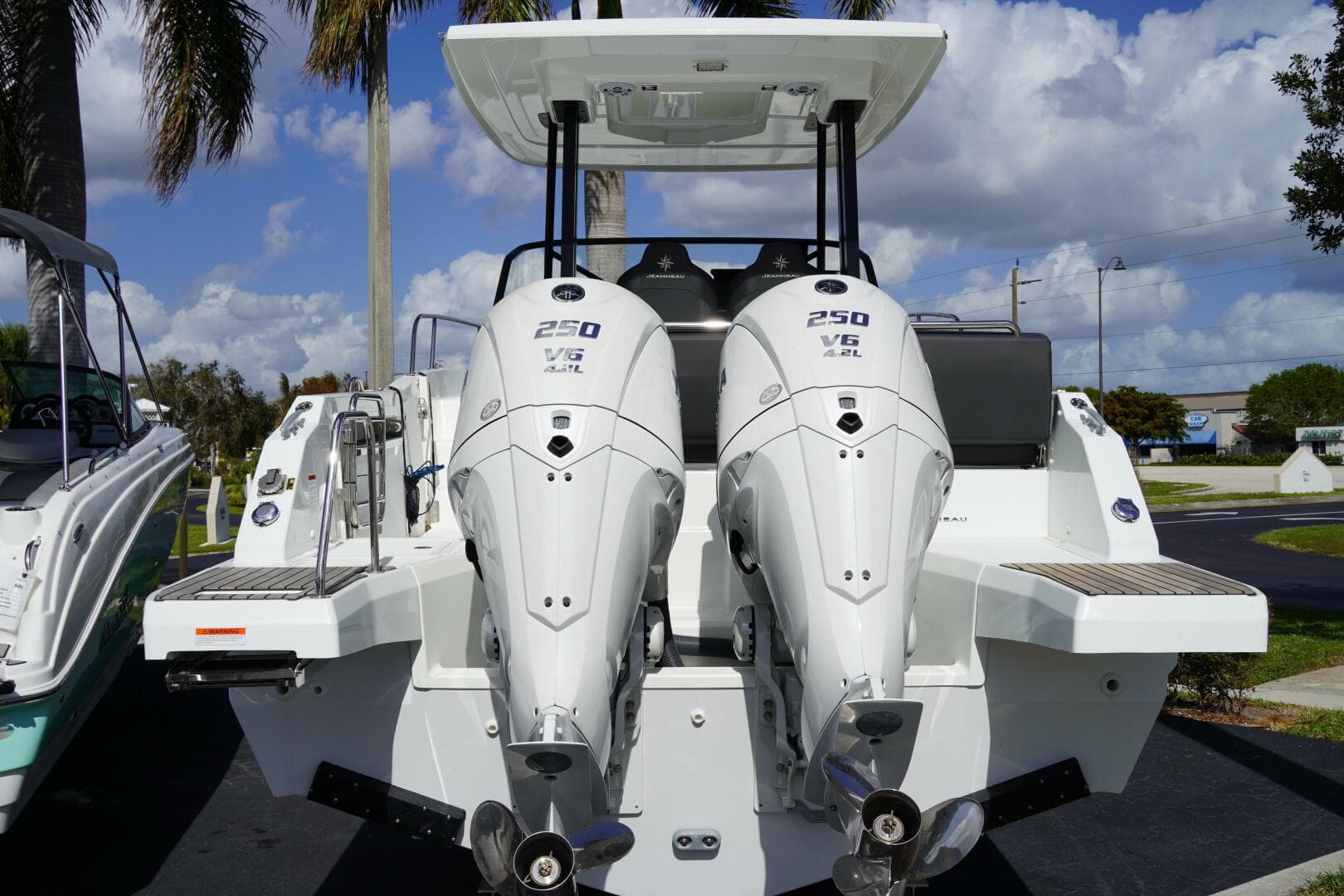 2025 Jeanneau Leader 9.0 WA S2 — photo 4