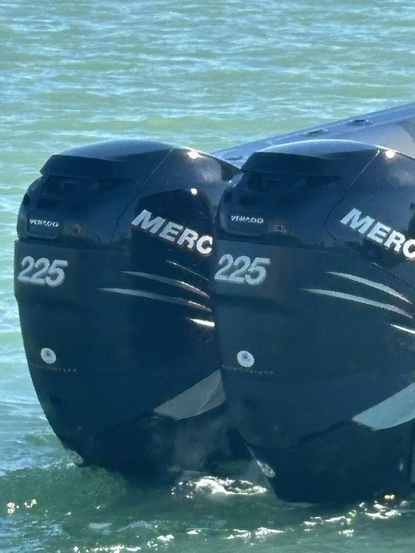 2006 Boston Whaler 270 Outrage — photo 41