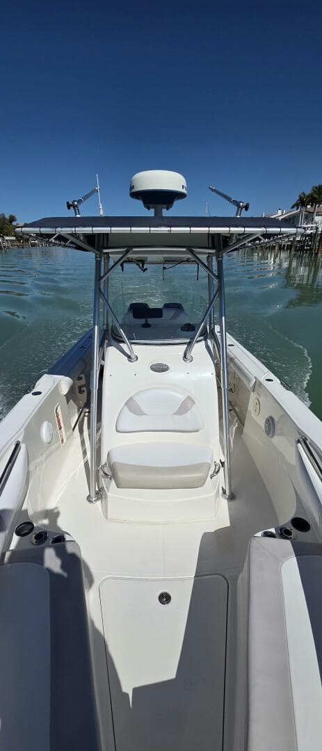 2006 Boston Whaler 270 Outrage — photo 11