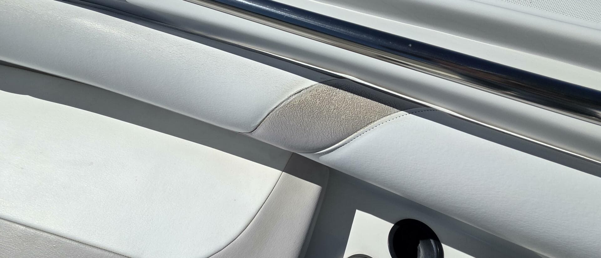 2006 Boston Whaler 270 Outrage — photo 7