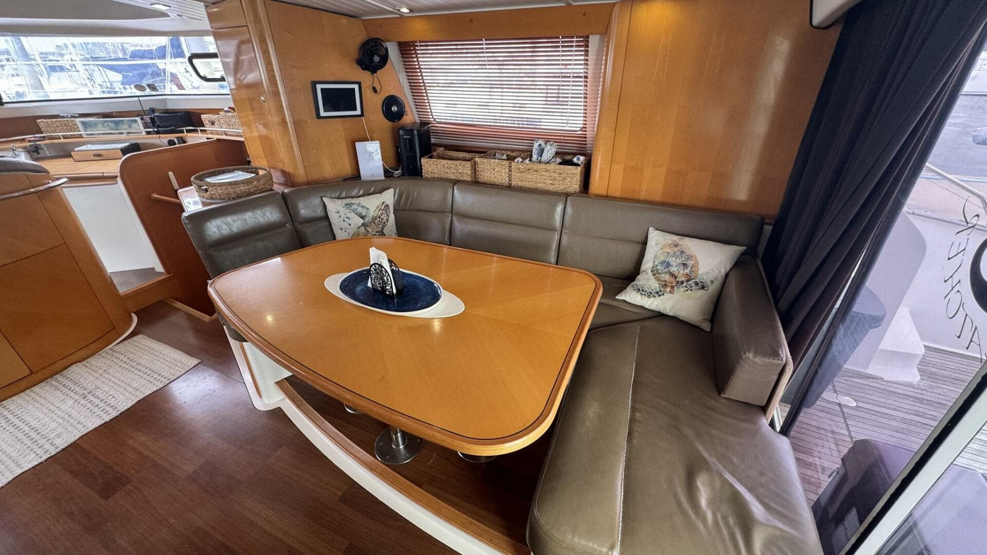 2009 Fountaine Pajot Cumberland 46 — photo 8