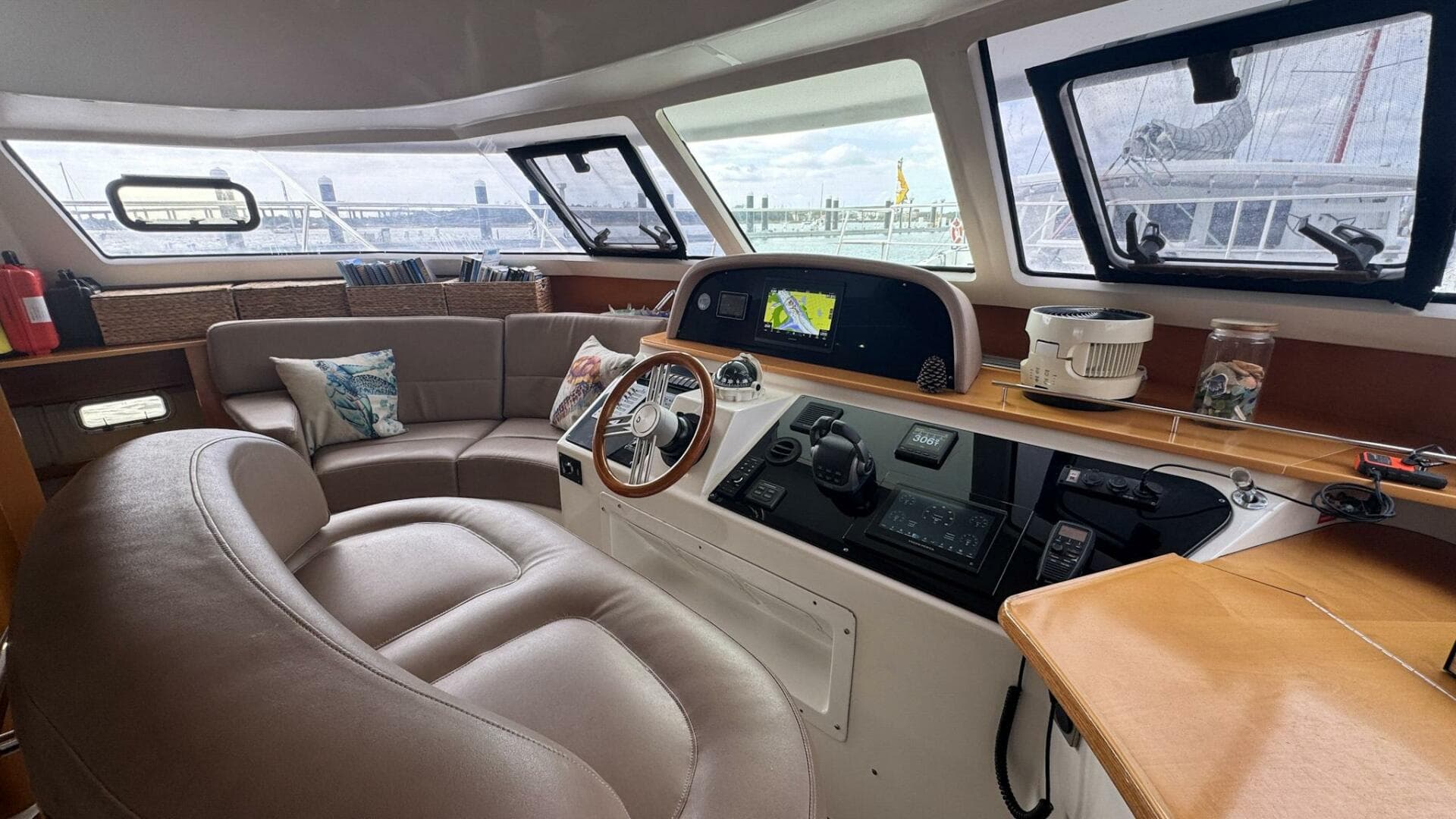 2009 Fountaine Pajot Cumberland 46 — photo 25