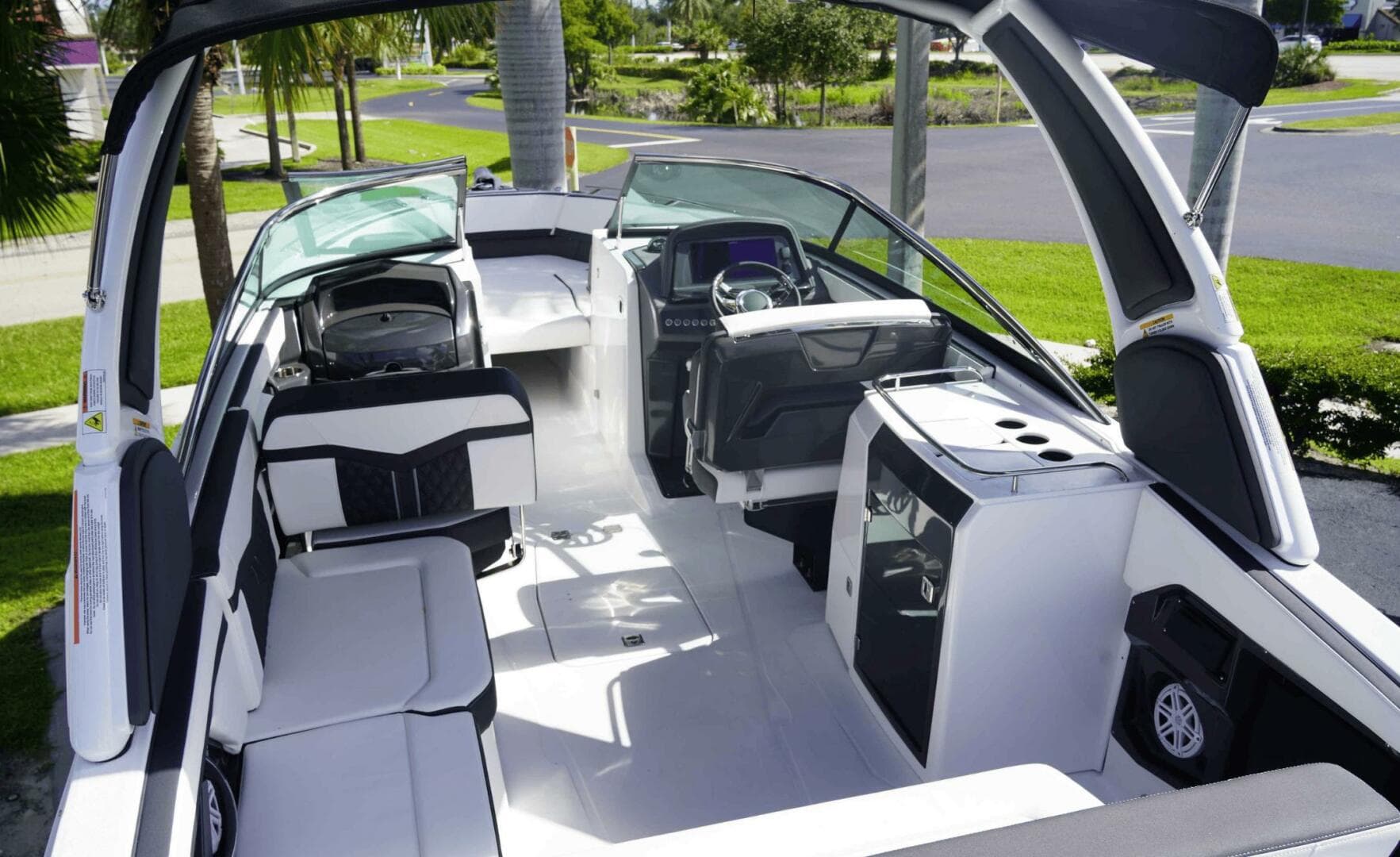 2025 Monterey — photo 2