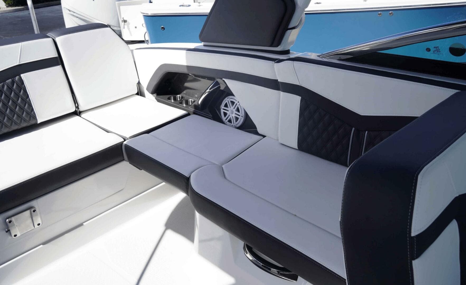 2025 Monterey — photo 11