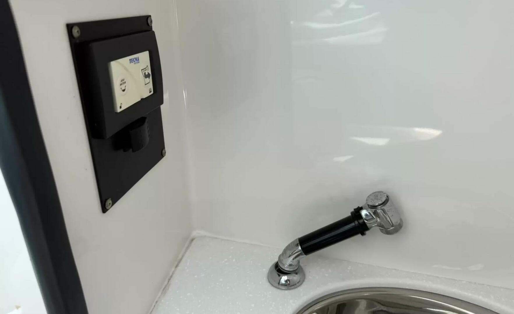 2020 Blackfin 272 DC — photo 16