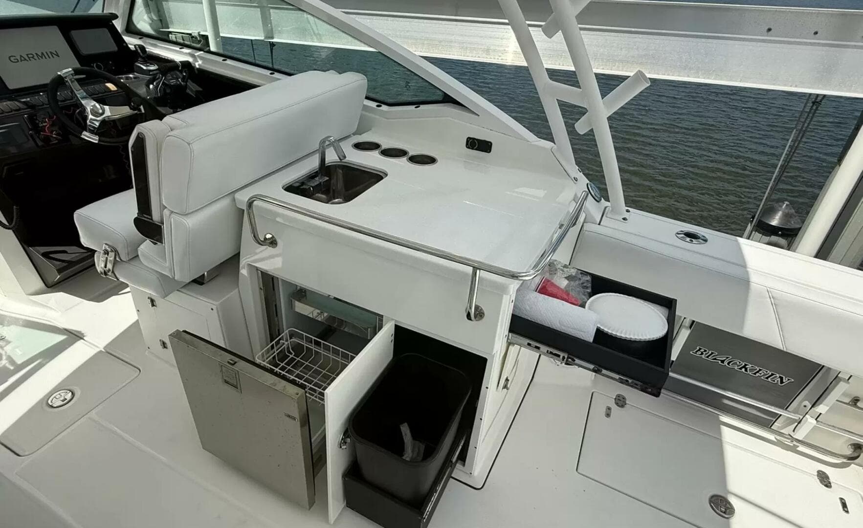 2020 Blackfin 272 DC — photo 31