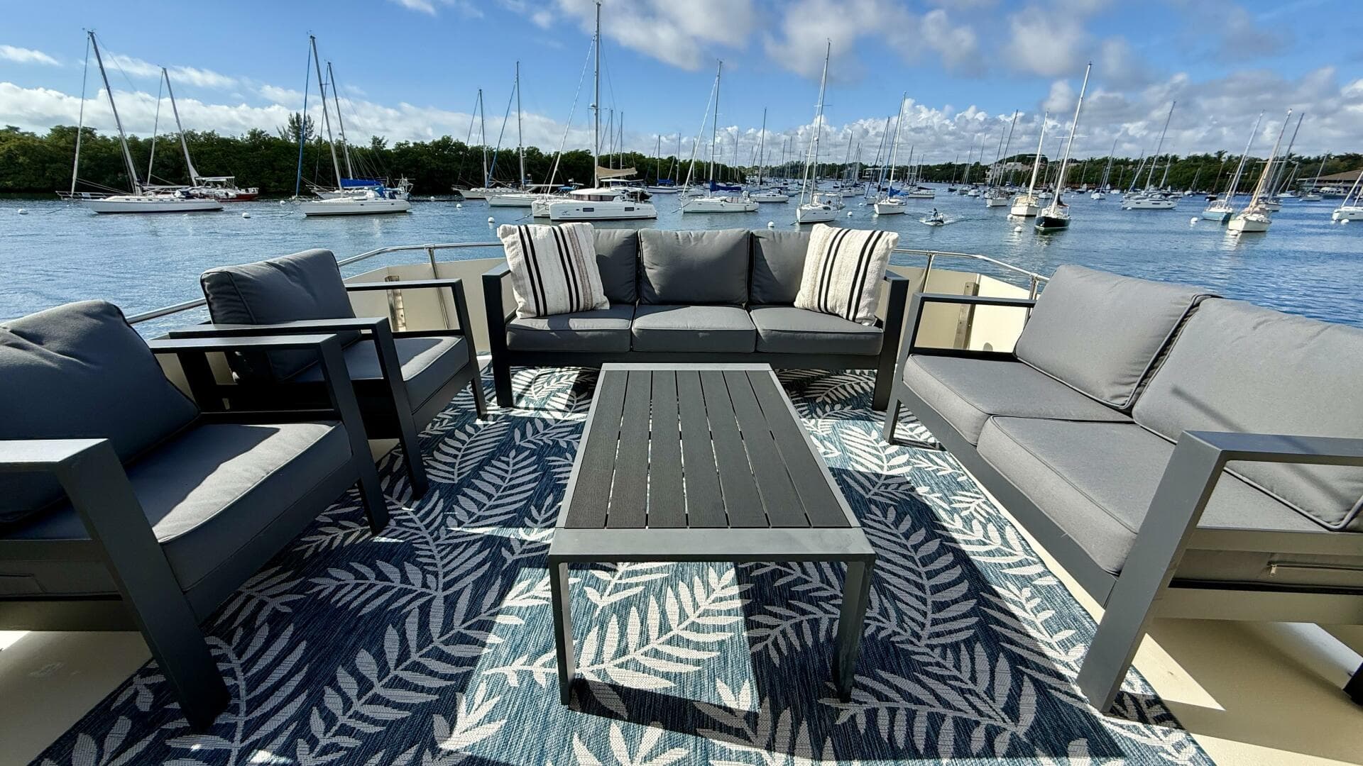 1987 Chris-Craft 500 Constellation — photo 23