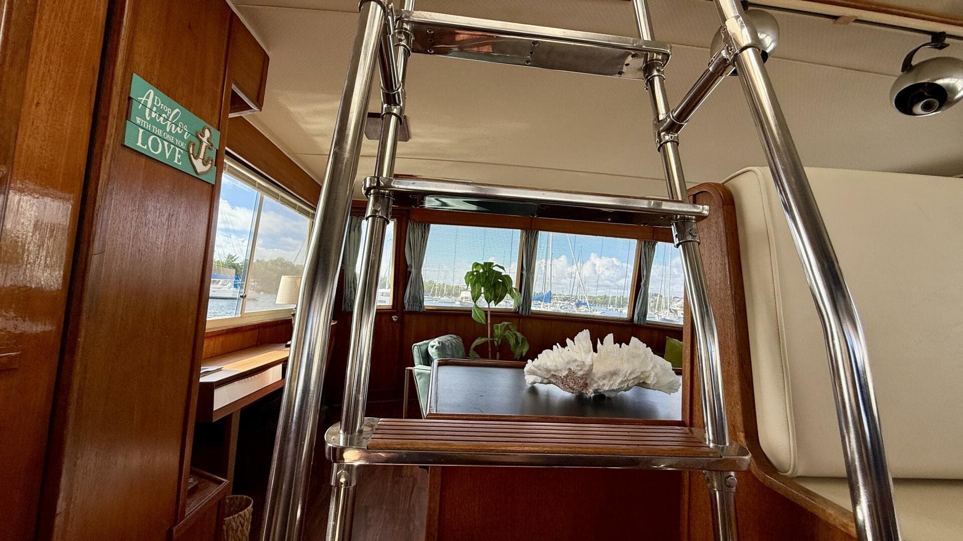 1987 Chris-Craft 500 Constellation — photo 36