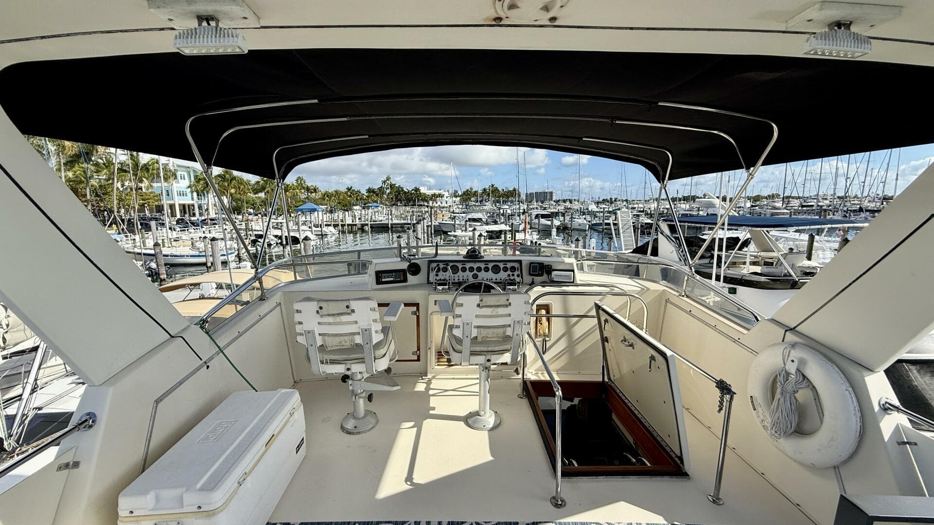 1987 Chris-Craft 500 Constellation — photo 24