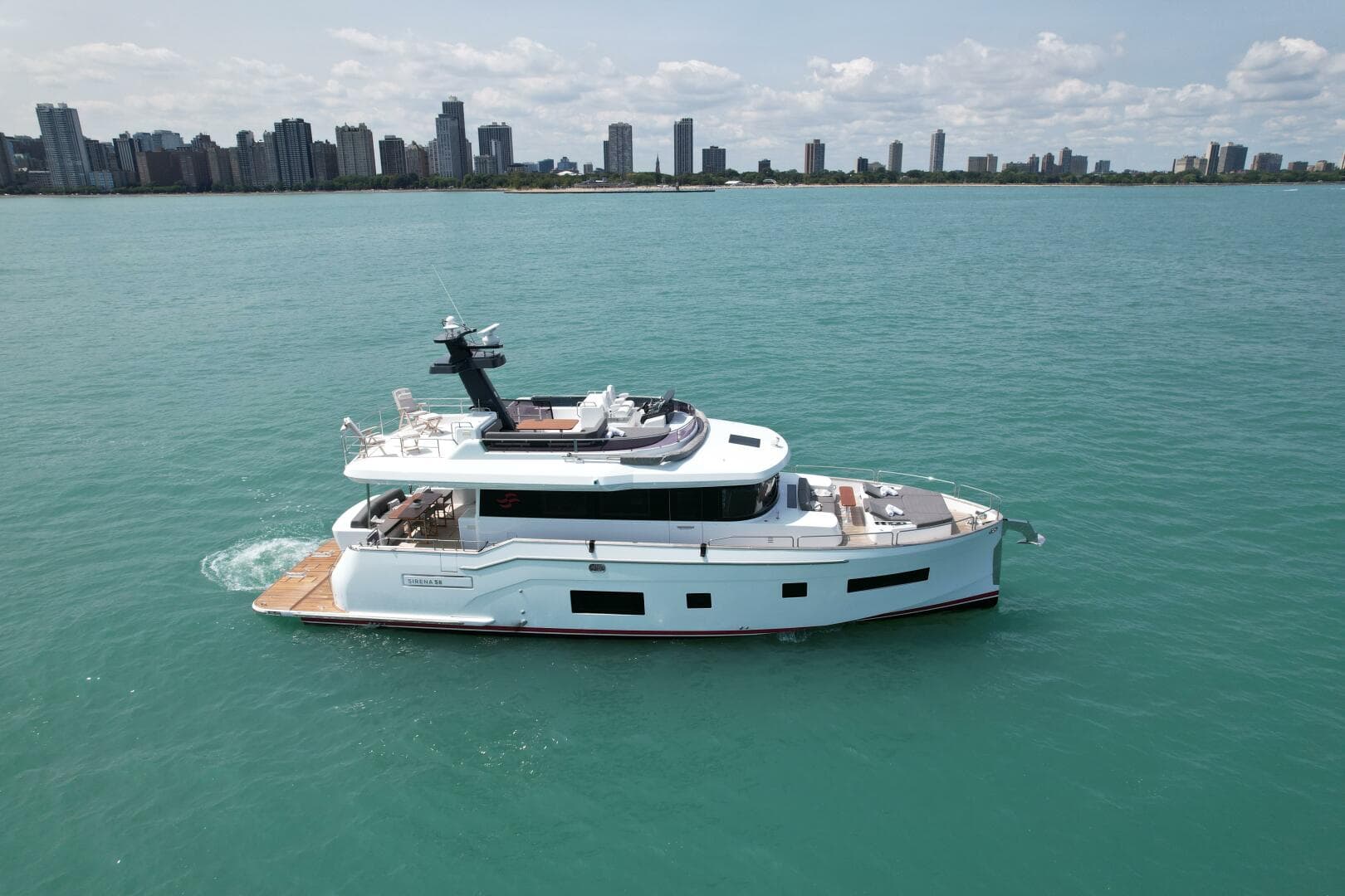 2022 Sirena 58 Flybridge — photo 13