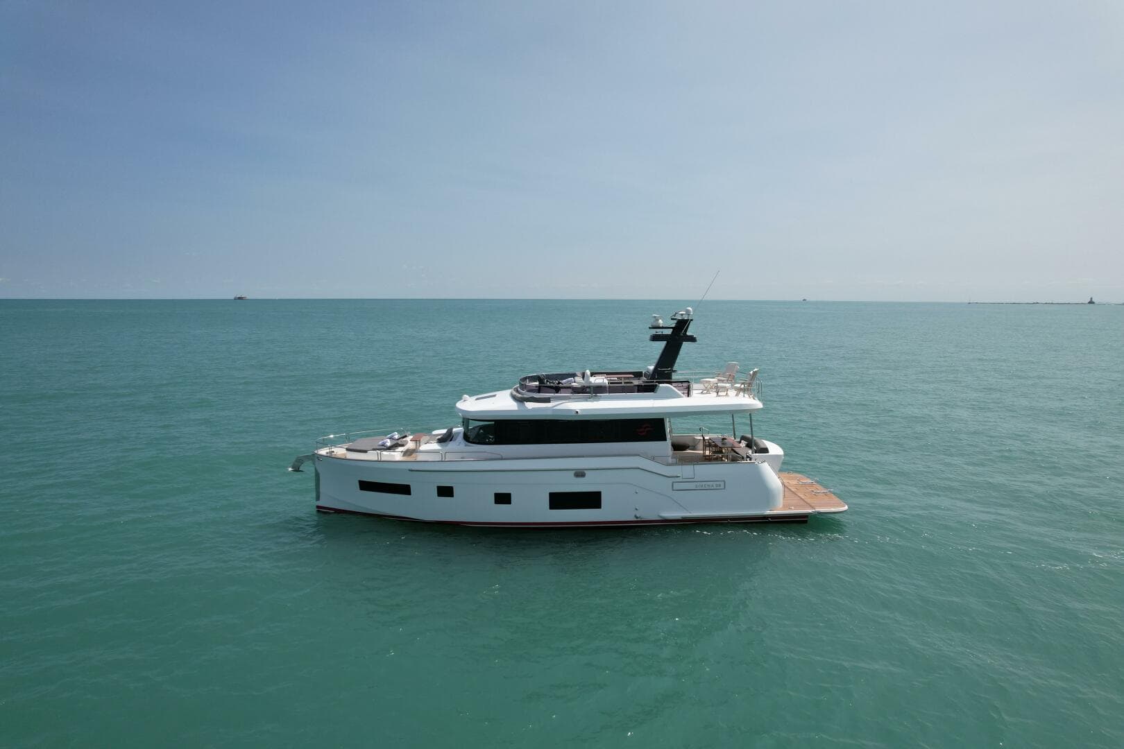 2022 Sirena 58 Flybridge — photo 4
