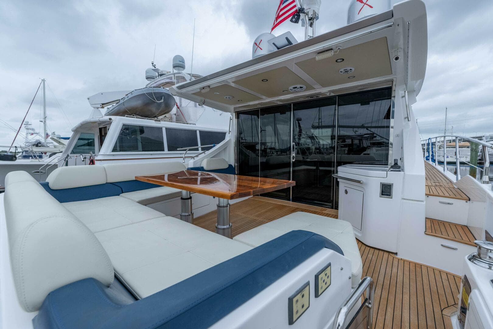 2015 Azimut 55S Lithium — photo 43