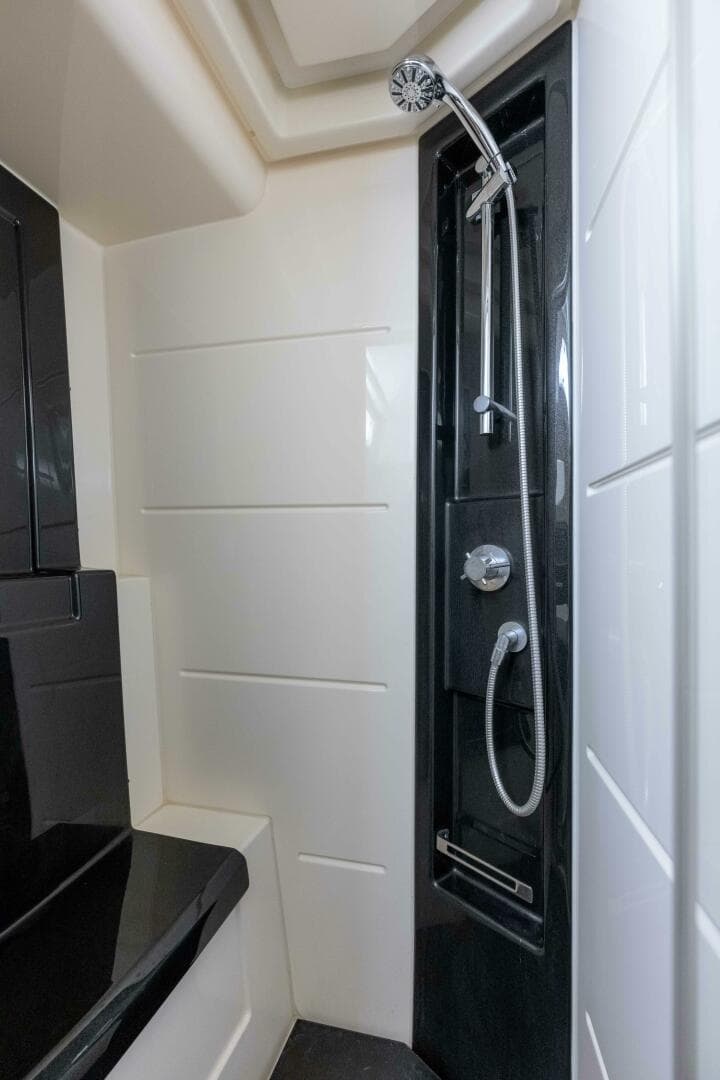 2015 Azimut 55S Lithium — photo 4